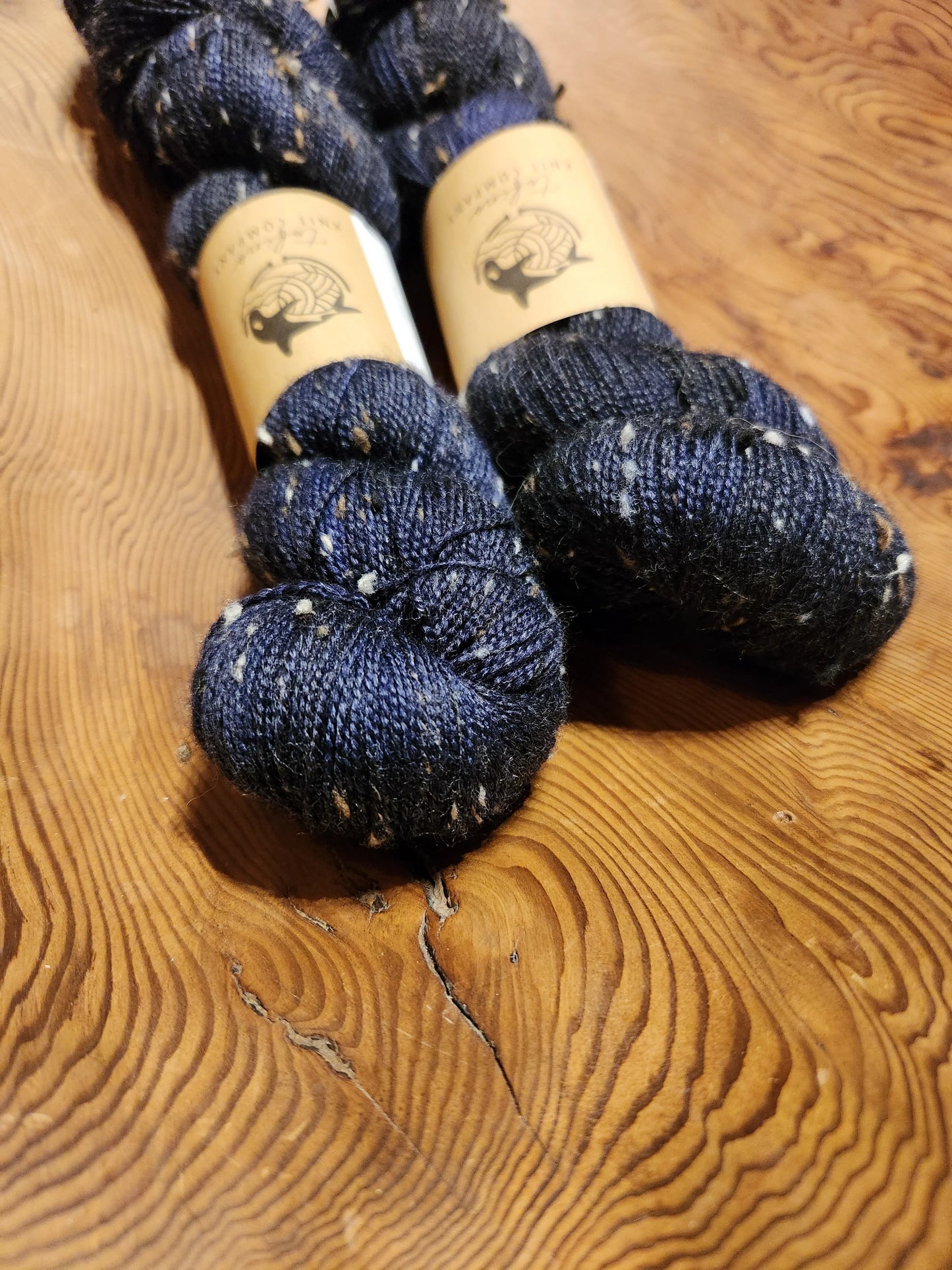 Aerie Tweed | Fingering | SW Merino, Donegal Nepps