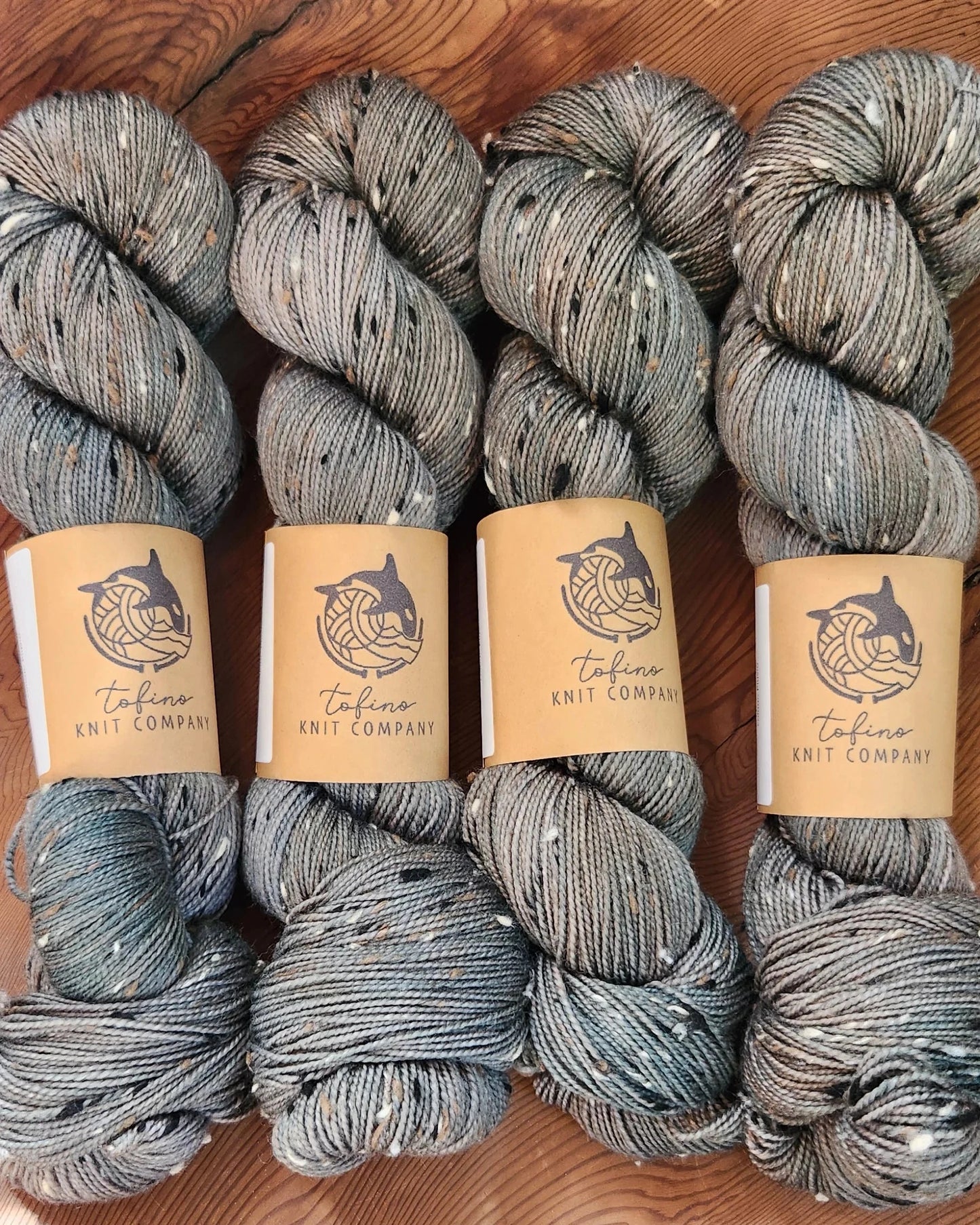 Aerie Tweed | Fingering | SW Merino, Donegal Nepps