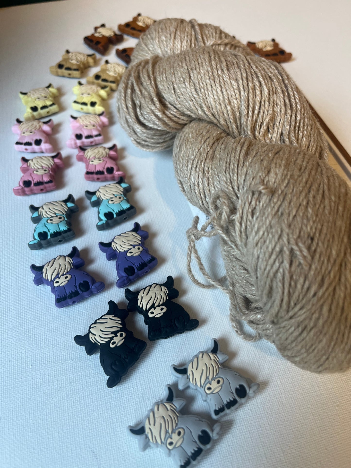 Highland Cow Stitch Stoppers