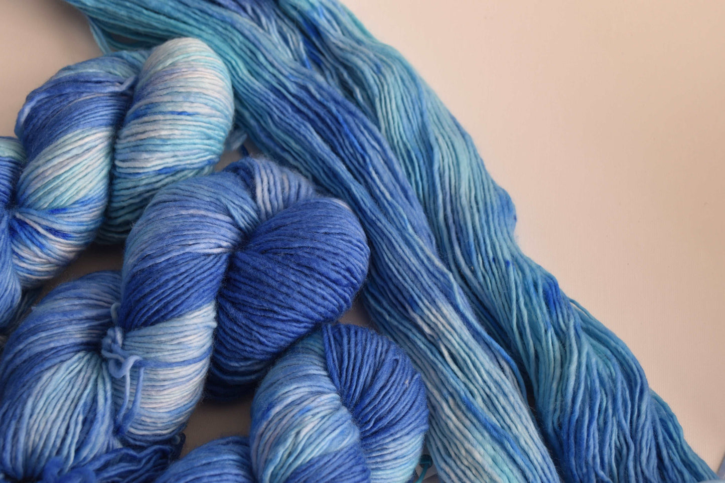 Yarn - Fuwa Fuwa | Worsted | SW Merino