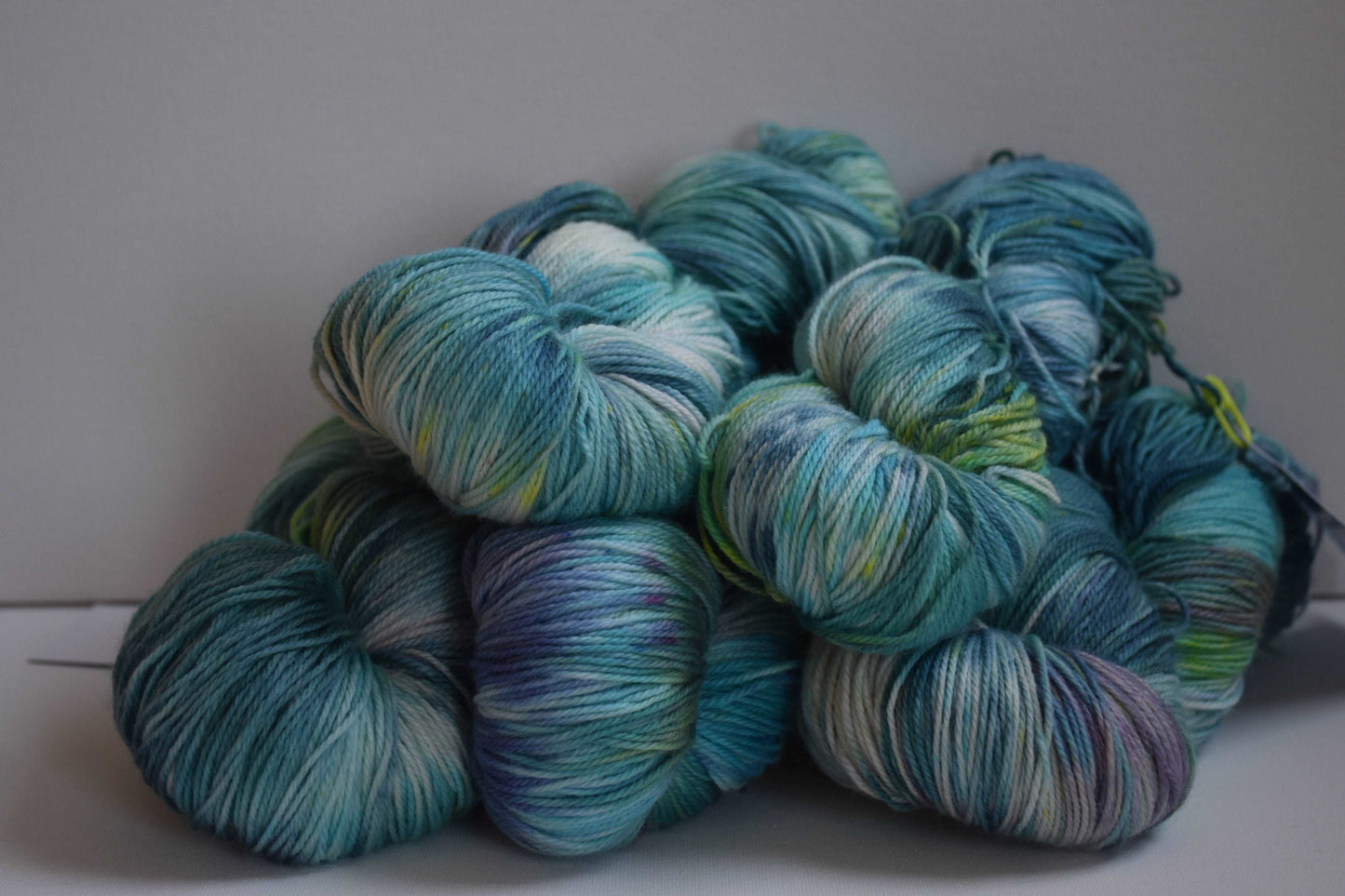 Yarn - Nearmere | Fingering | SW Merino, Faux Cashmere