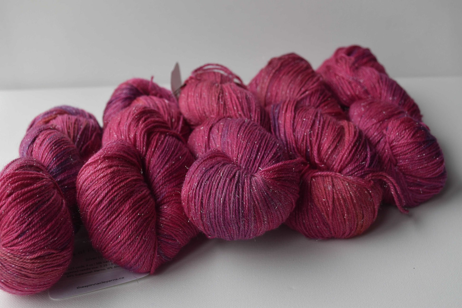 Yarn - Silver Lining | Fingering | SW Merino, Silver Stellina