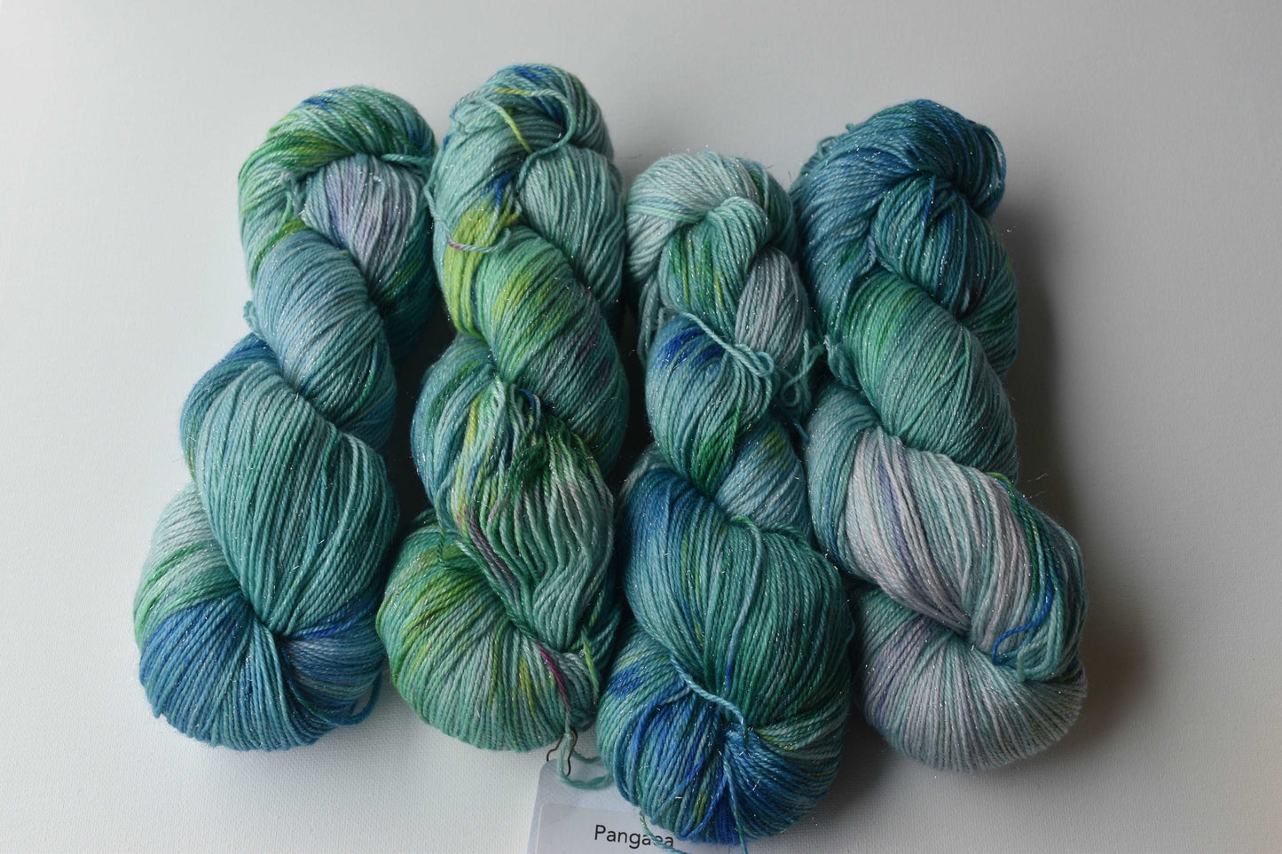 Yarn - Silver Lining | Fingering | SW Merino, Silver Stellina