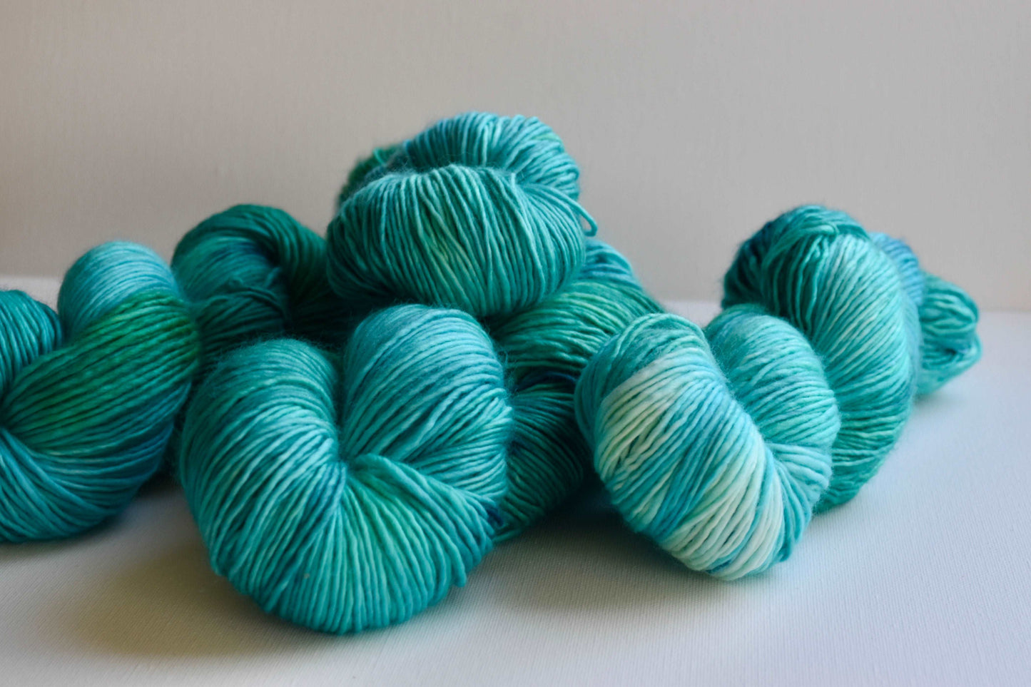 Yarn - Fuwa Fuwa | Worsted | SW Merino