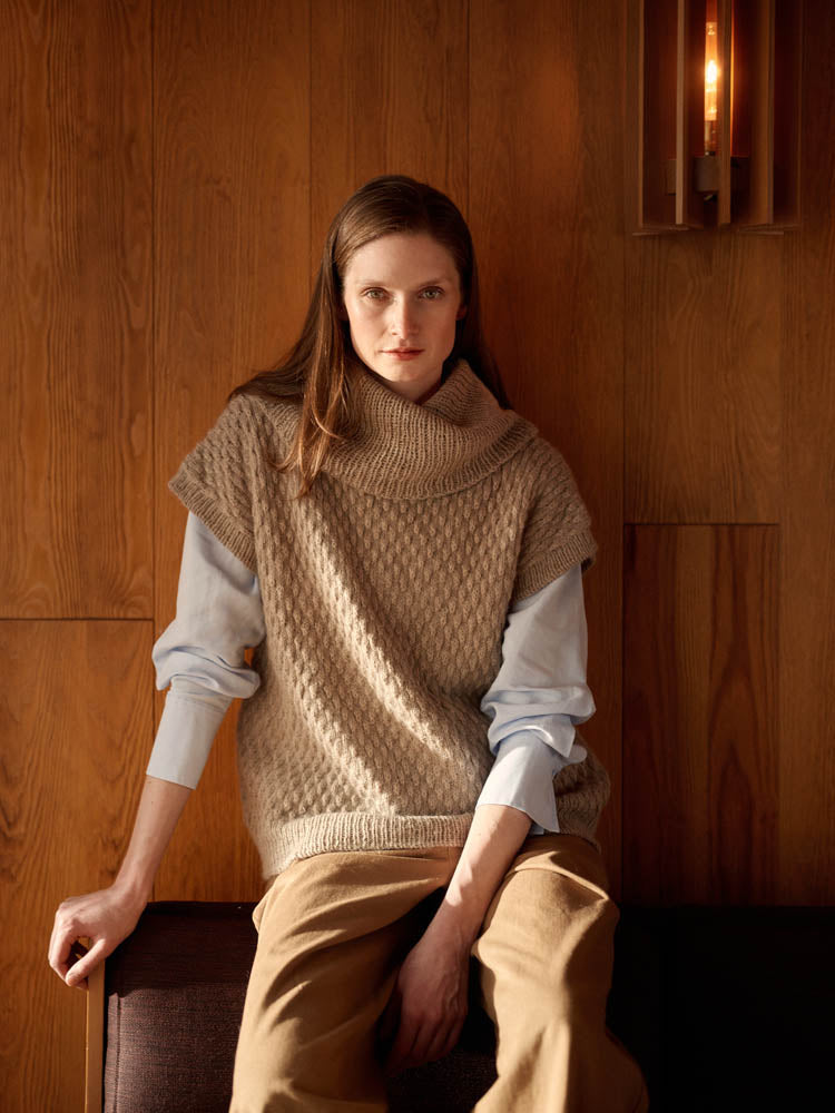 Entwined: Cables, Lace and Knitted Textures | Book