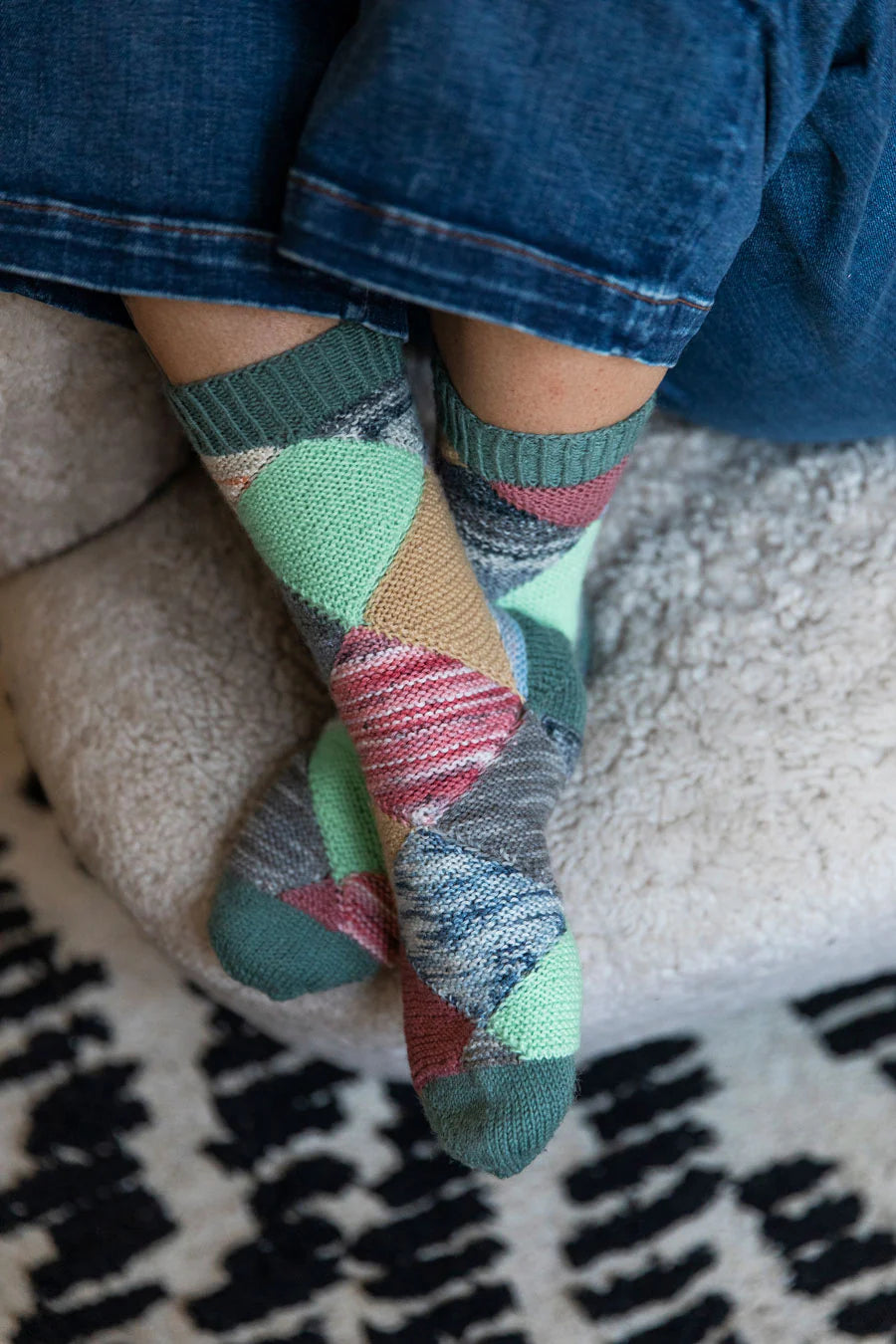 Scrappy Bookclub: 52 Weeks of Scrap Yarn