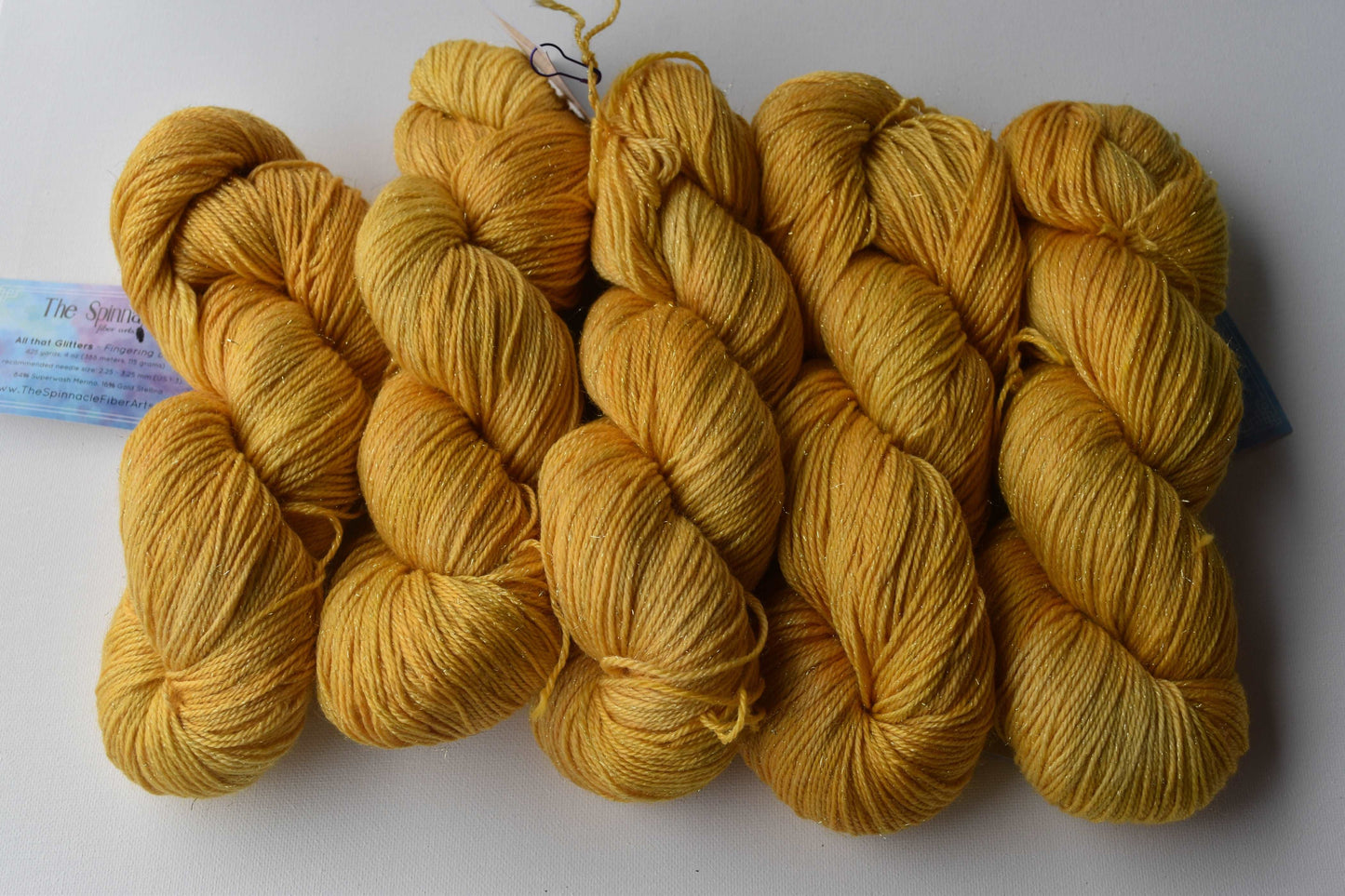 Yarn - All That Glitters | Fingering | SW Merino, Gold Stellina