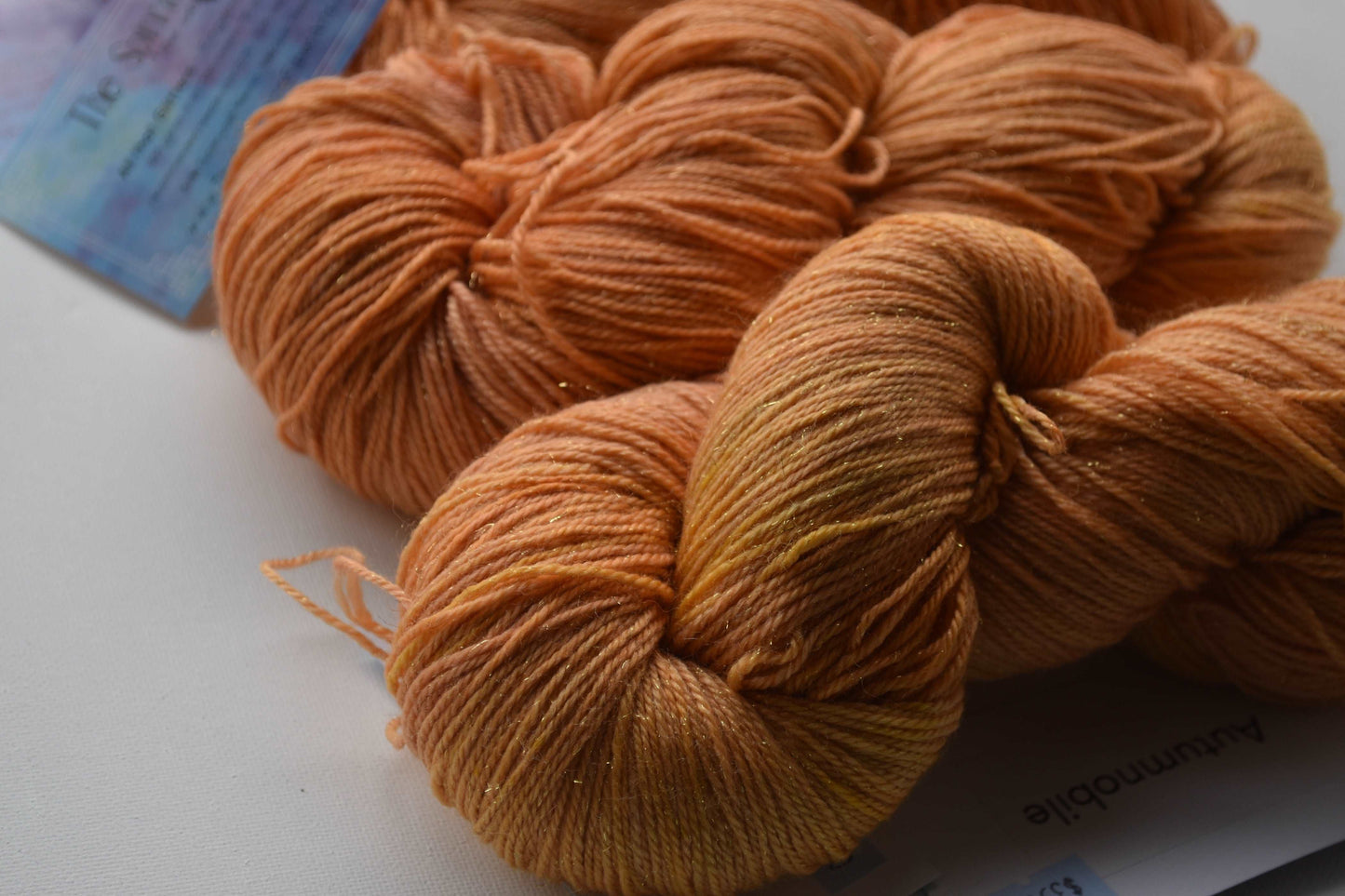 Yarn - All That Glitters | Fingering | SW Merino, Gold Stellina