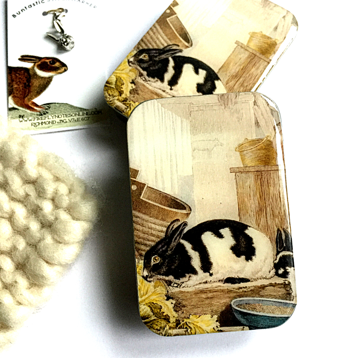 Rabbit Notions Tin | Large