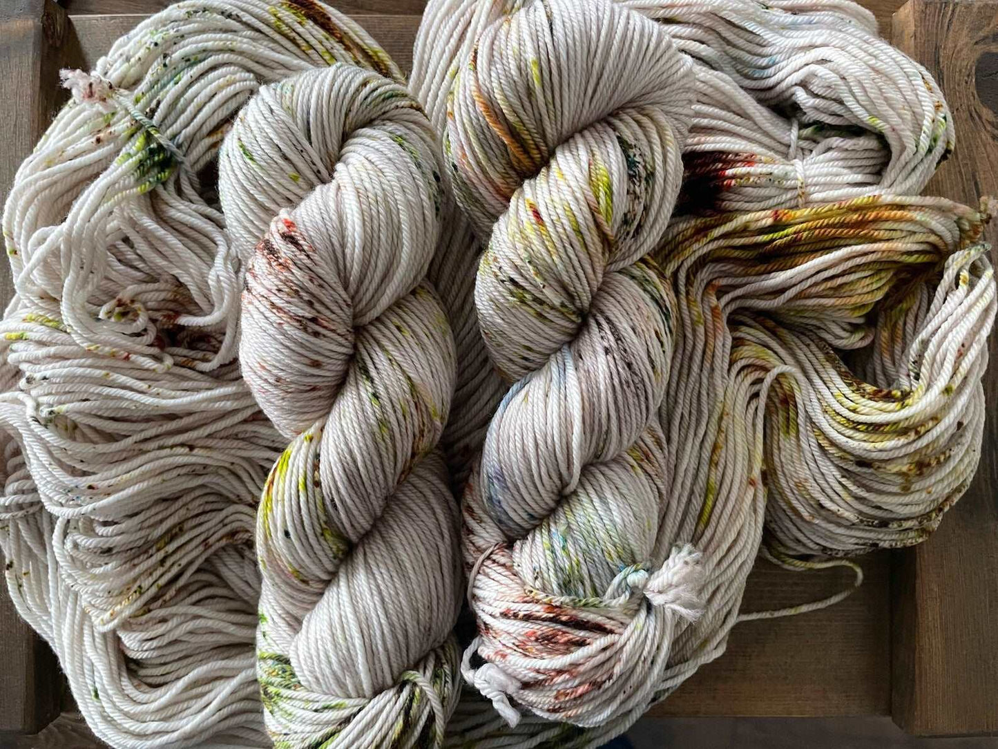 Yarn - DK 85/15 | Superwash Merino, Nylon | DK