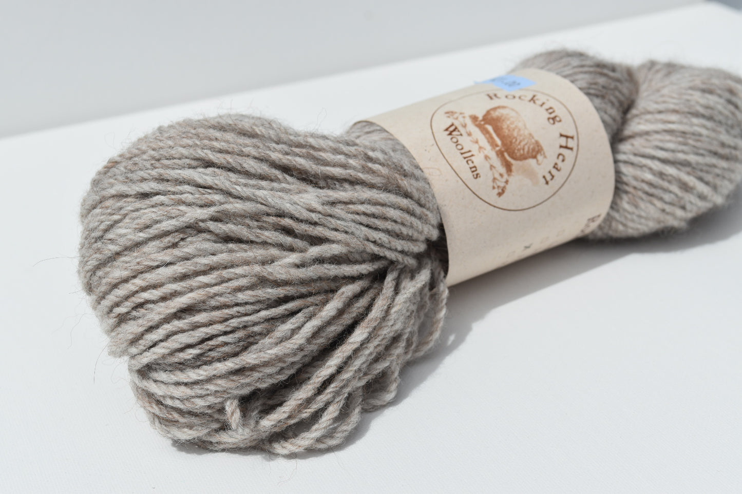 3 ply Oatmeal | Worsted | Corriedale, Alpaca