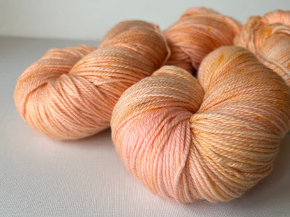 Nearmere | Fingering | SW Merino, Faux Cashmere