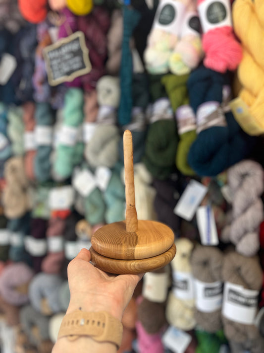 Yarn Holder | Twirl