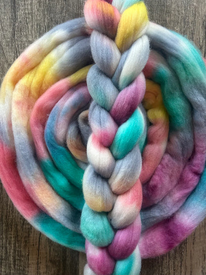 Non- Superwash Cormo Fibre | Felting, Spinning