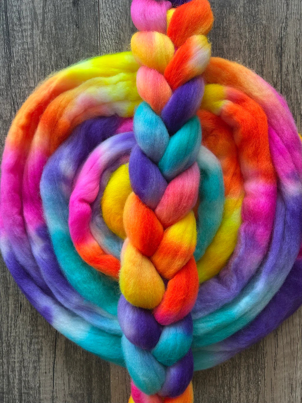 Non- Superwash Cormo Fibre | Felting, Spinning