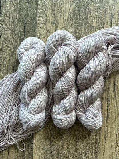 DK 85/15 | Superwash Merino, Nylon | DK