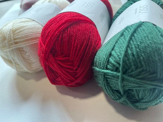 Merry & Bright Sock Kits | Fingering | 80% SW Wool, 20% Nylon