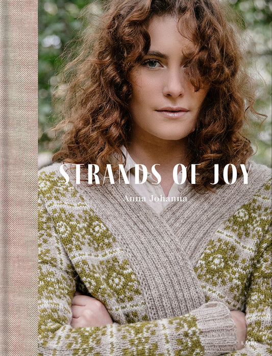 Strands of Joy | Colourwork Patterns | Anna Johanna